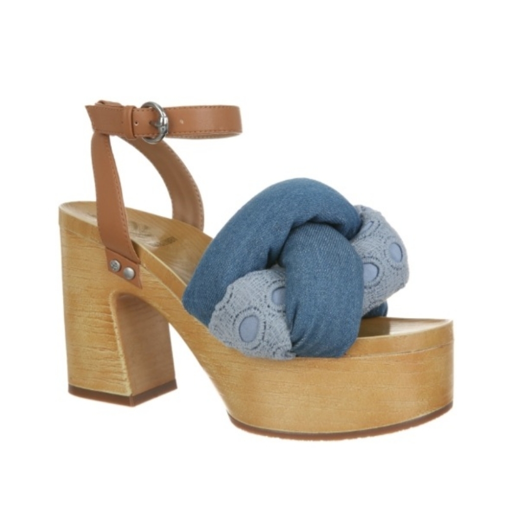 Womens Sam and Libby Cassandra Puffy Platform Sandal